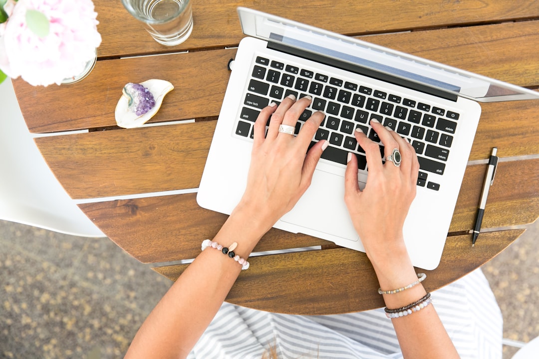Email marketing courtier
